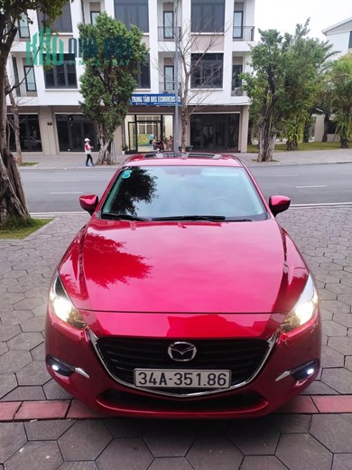 Chính chủ từ mới em cần bán: Mazda 3 Hatchback 1.5 Facelift 2019