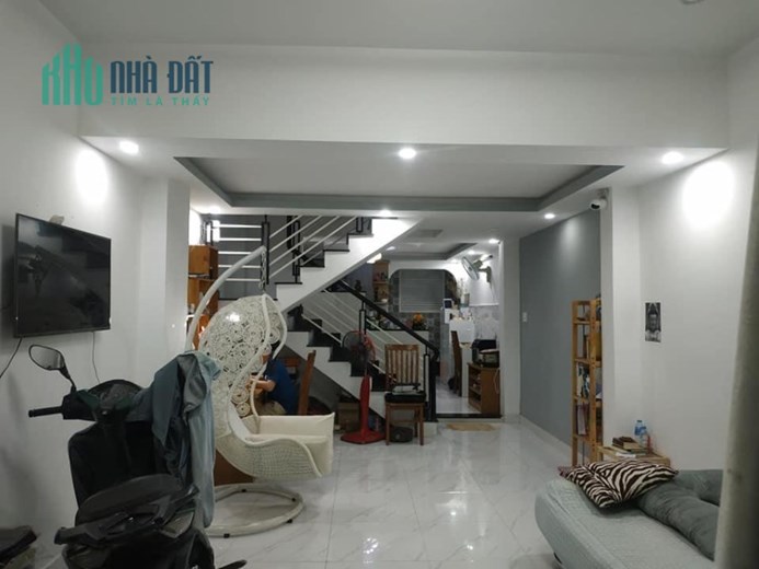 Bán nhà 2 tầng đường nguyễn sơn, hẻm 3m, 50m2 chỉ 4.45 tỷ thương lượng.