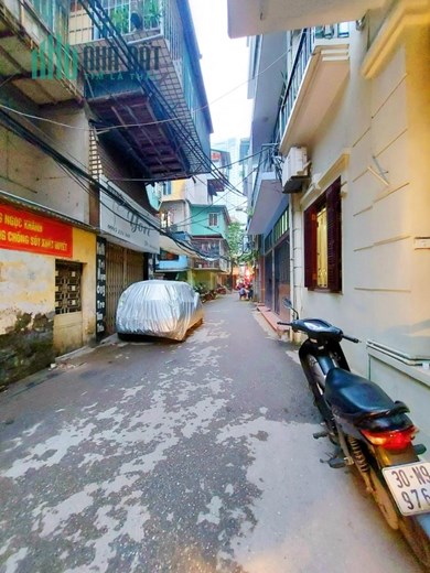 Bán nhà Kim Mã - Ba Đình - 3 thoáng - Ngõ thông – Ôtô.