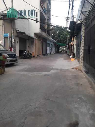 Nhà Lưu Chí Hiếu, Tân Phú, 65m2, hẻm xe Vinfast VF8, 4.4 tỷ