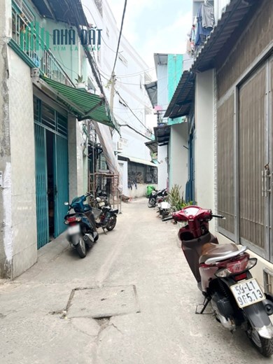 Nhà 2 tầng nở hậu hẻm cụt gần cầu Tạ Quang Bửu P3Q8