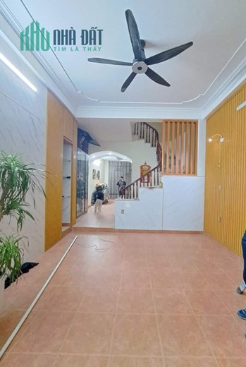 Nhà ở ngay, ngõ ô tô tại Phùng Chí Kiên, Cầu Giấy, 48m2, 4 tầng, Mt 4m, giá 5.8 tỷ