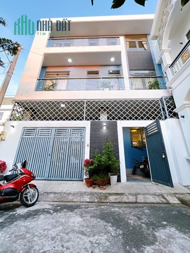 NHÀ BÁN XÊ HƠI ĐÕ CỬA- TRỆT 2 LẦU -GIÁ NHỈNH 5 TỶ