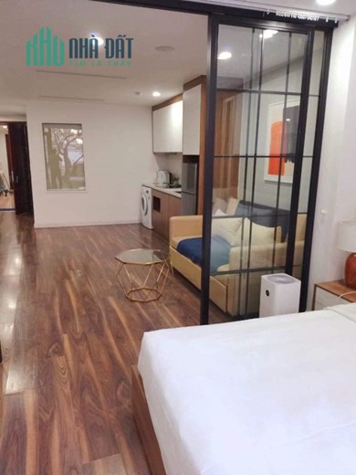 Bán Nhà Mặt phố Hàm Long Hoàn Kiếm DT 176m2 giá 142 tỷ Hà Nội