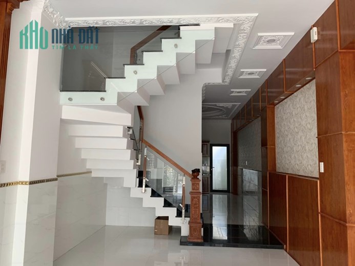 Nhà mặt tiền HTH đẹp giá rẻ cần bán gấp 80m2 4 tầng chỉ 8 tỷ 700 triệu