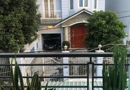 NHÀ BÁN NỞ HẬU TÀI LỘC- XE HƠI ĐỔ CỬA – NHÀ GẦN MẶT TIỀN TRỆT LẦU 107 M2 GIÁ NHỈNH 6 TỶ