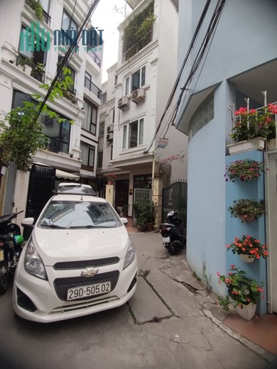 nhà mới koong 40 m2 ,4 tầng  , ô tô đỗ cửa  chỉ 2, 5 tỷ  tại ĐÔNG DƯ, GIA LÂM,HÀ NỘI.
