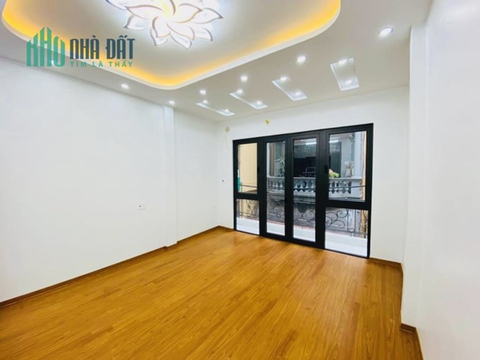 ( Ơ KÌA) 6 tỷ 8 sở hữu 55M Nguyễn Văn Huyên - Ở VIP- Ở NGAY