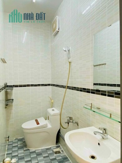 Sở hữu ngay căn nhà núp hẻm Mã Lò giá chỉ dưới 3 tỷ