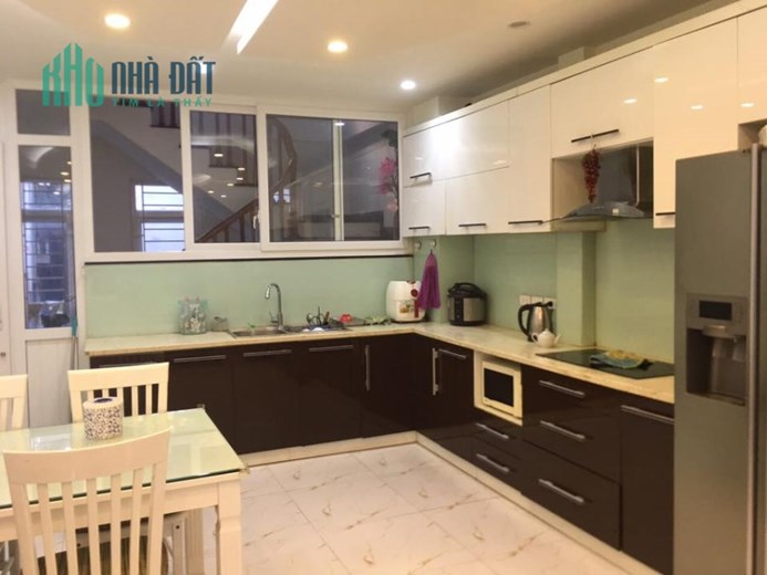 Bán nhà Ngọc Thụy 55m x 4T, 10m OTO tránh chỉ 3.8 tỷ !!!