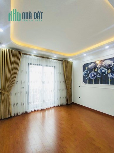 CC bán gấp nhà 5Tx47Mx7 tỷ 7 Gara – Kinh Doanh tại Nguyễn Khang