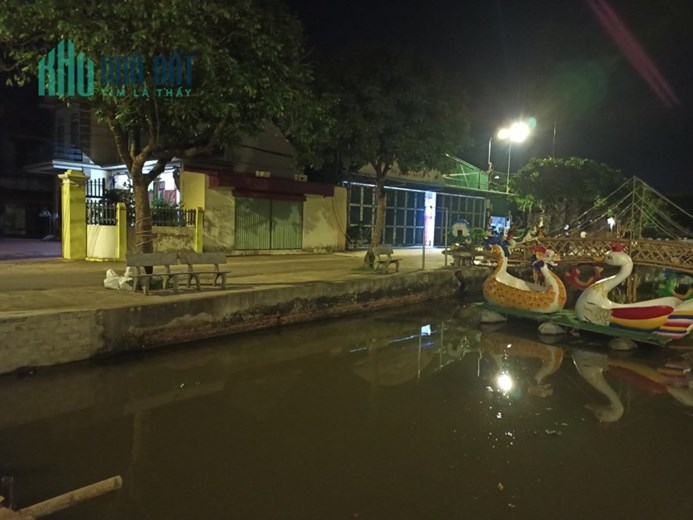 Lô đất cực đẹp ở khu phân lô 193 Văn Cao diện tích 90m ngay Công VIên GIÁ 48.5 tr/m