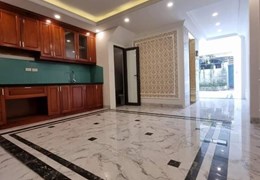 Bán nhà Nguyễn Khánh Toàn 68m x 6t thang máy, vỉa hè, ô tô giá 15.8 tỷ