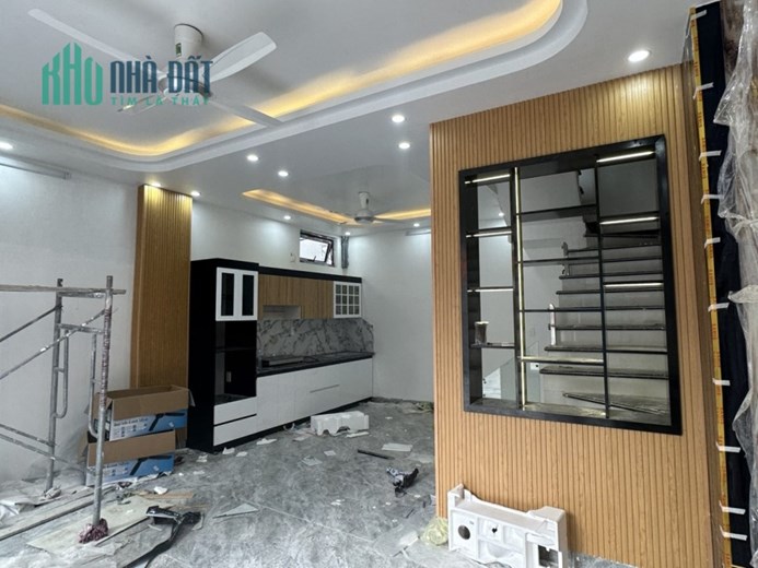 Bán nhà xây mới ngõ nông, 4 tầng 4 ngủ cực đẹp GIÁ 2.7 tỉ phố Thư Trung - Văn Cao