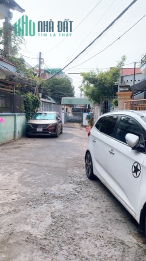 Nhà HXH truowgn văn thành hiệp phú DT 78m đúc 1 lầu vị trí đẹp