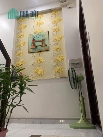 CHỦ CHUẨN BỊ ĐỊNH CƯ NƯỚC NGOÀI NÊN CẦN BÁN GẤP CĂN NHÀ TÂM HUYẾT 3 TẦNG ĐƯỜNG LÝ PHỤC MAN QUẬN 7