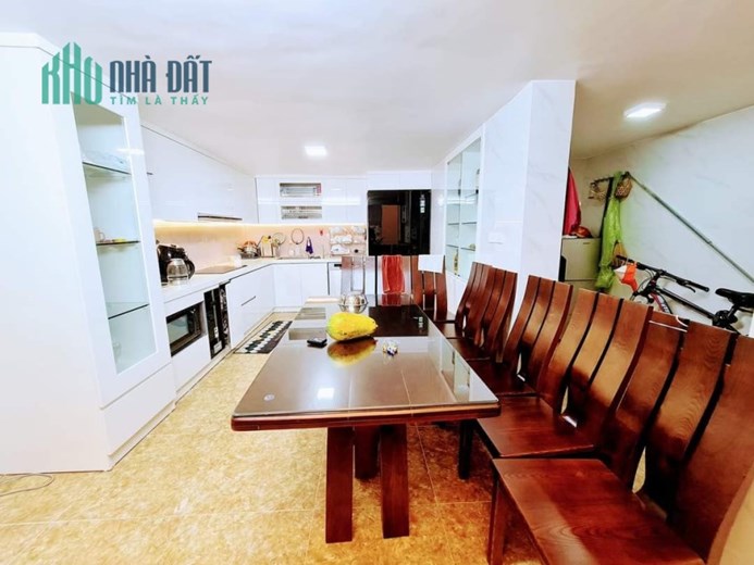 GẦN Ô TÔ - FULL NỘI THẤT - NHÂN HÒA NHỈNH 6 TỶ