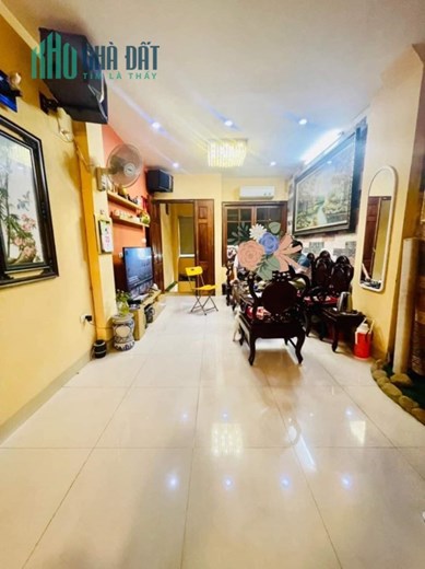 Bán nhà mặt phố Dương Văn Bé - Hai Bà Trưng - 55m - 6 tầng - kinh doanh sầm uất