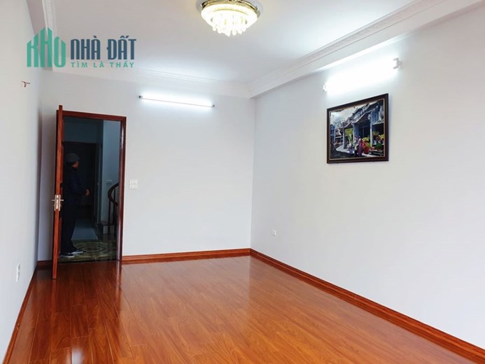 Bán nhà Hai Bà Trưng - mặt phố lô góc - Vỉa hè thênh thang - kinh doanh vô địch