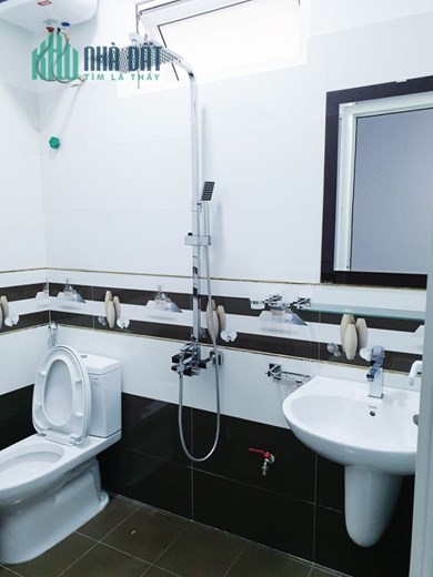 Bán nhà Hai Bà Trưng - mặt phố lô góc - Vỉa hè thênh thang - kinh doanh vô địch