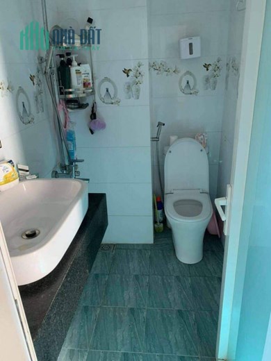 Nhà Ngay Trung Tâm Linh Chiểu, 50M2, Gần Chợ Thủ Đức, Chỉ 2 Tỷ 500