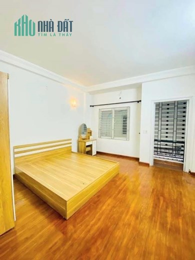 Cần bán Nhà Ngõ 197 Hoàng Mai 32m2 x 5 tầng mặt tiền 4.3m  giá  3.65 tỷ Hoàng Mai