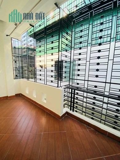Cần bán Nhà Ngõ 197 Hoàng Mai 32m2 x 5 tầng mặt tiền 4.3m  giá  3.65 tỷ Hoàng Mai