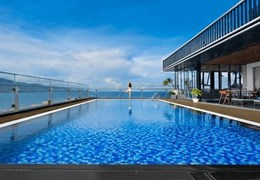 Chủ cần chuyển nhượng Khách sạn biển 4 SAO MỸ KHÊ QUẬN SƠN TRÀ. ĐÀ NẴNG. 20 TẦNG