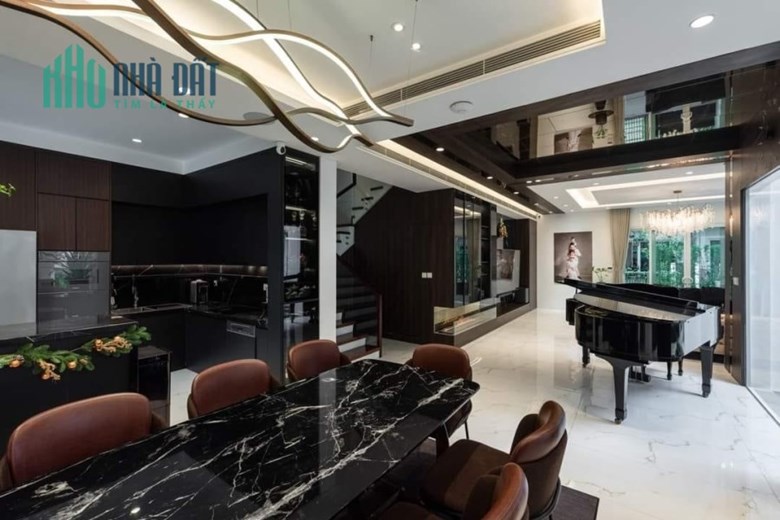 CHÙA BỘC 60m2 mặt tiền 7m-5 làn oto tránh-KD đỉnh- 20 tỷ.