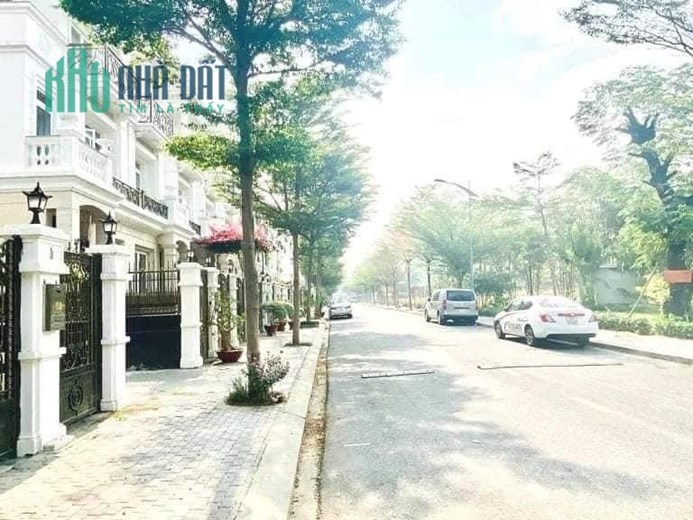 Bán nhà C4 MT Trần Thị Nghĩ, Phường 7, Gò Vấp, 95m2, Ngang 5m, Giá chỉ 14 tỷ TL