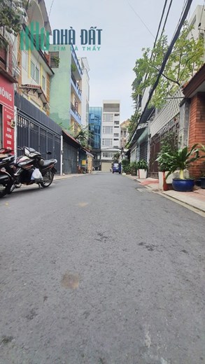 Nhà HXH hạ chào 1,6 tỷ, Cửu Long, P2, Tân Bình, 53m2, 4 tầng, 9,7 tỷ.