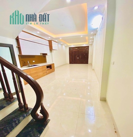 Siêu Hot Chùa Bộc – 10m Oto – 3 Gác Đỗ Trước Nhà 26m2 2.9 Tỷ