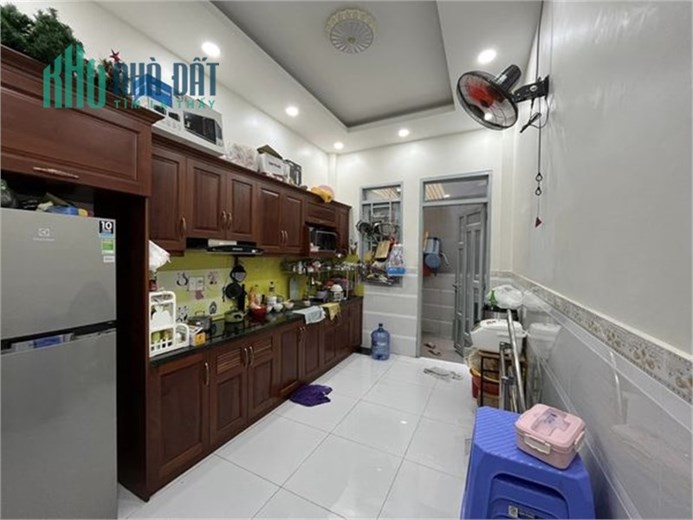 Chủ thở OXY, bán gấp nhà Bình Thạnh hơn 200m2 sử dụng giá chỉ 5.3 tỷ. 0778806786
