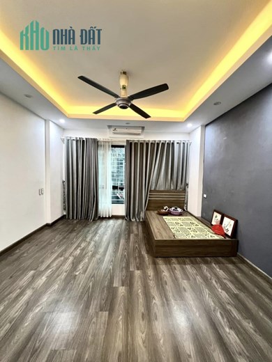 CẤN BÁN NHÀ TRẠI CÁ, HAI BÀ TRƯNG, VỪA Ở VỪA CHO THUÊ DÒNG TIỀN, ĐẸP 7PN, 48.5M2*6T, MT 4.5M.
Mô