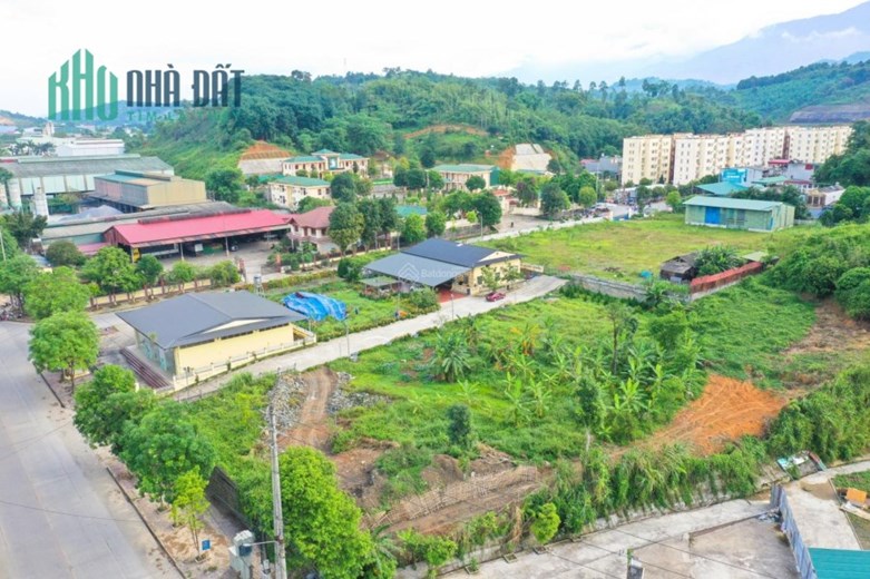Cho thuê hoặc sang nhượng nhà siêu thị mini, trụ sở văn phòng LV có kho lạnh và kho bãi