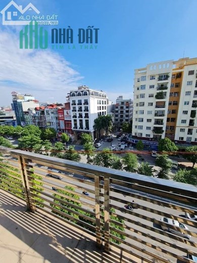 BÁN BIỆT THỰ SIÊU ĐẸP MỸ ĐÌNH 160M, 4 TẦNG, MT 18M, GIÁ CHÀO 42 TỶ- LÔ GÓC - 2 Ô TÔ TẢI TRÁNH.