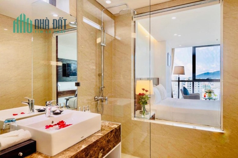 Cần bán khách sạn biển 4 sao đường Võ Văn kiệt. Phước Mỹ. Sơn Trà. Đà Nẵng.100 phòng