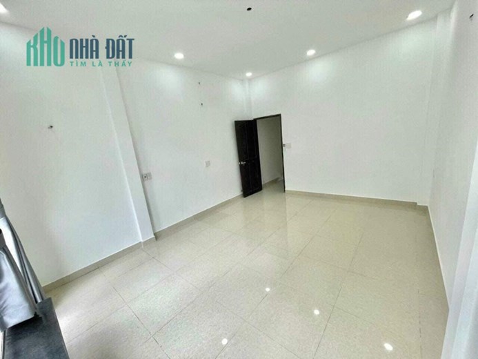 CHỈ 1 CĂN SIÊU RẺ - NHÀ LÊ VĂN SỸ QUẬN 3 – CHỈ 6.8 TỶ - 4 LẦU