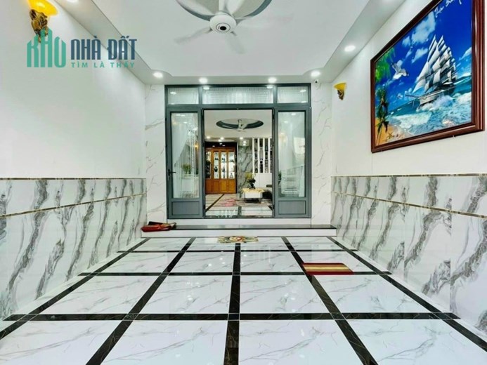 - Lê Đức Thọ p6 đường 7m thông bàn cờ, thông tứ hướng