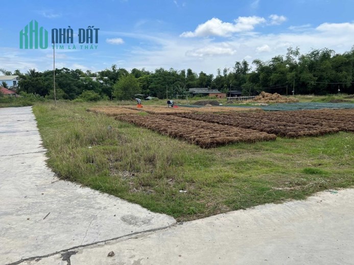Đất đẹp giá rẻ, đi ra biển 30 phút