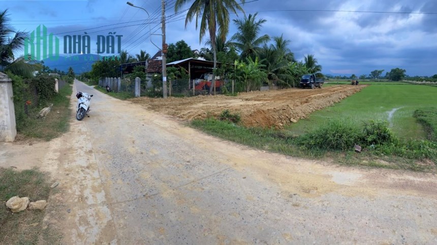 Đất đẹp giá rẻ ngay trung tâm khu Nam Vân Phong an toàn quy hoạch