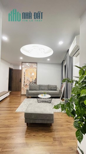 Cho Thuê Căn Hộ cao cấp Mặt Phố chỉ việc sách vali vào ở view hồ cực chill.