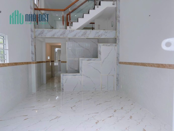 CHÍNH CHU BÁN NHÀ THẠNH XUÂN 24 
P THẠN XUÂN Q12 DT 4X22 NHÀ 1 LŨNG 1 LẦU HEM THÔNG 7 MET 
giá