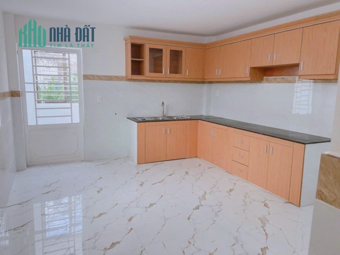 CHÍNH CHU BÁN NHÀ THẠNH XUÂN 24 
P THẠN XUÂN Q12 DT 4X22 NHÀ 1 LŨNG 1 LẦU HEM THÔNG 7 MET 
giá