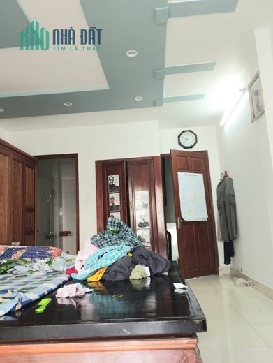 BÁN NHÀ RẺ ĐẸP Q7 NGUYỄN THỊ THẬP
 - XE HƠI NGŨ TRONG NHÀ - NGANG 4X22M 
- 5 PHÒNG NGŨ 6WC - 5