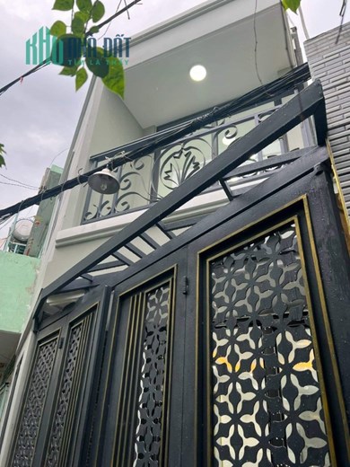 Bán nhà ĐẹpRẻ Q4 căn gốc 2 mặt tiền Hẻm Nguyễn Tất Thành Dt 40 m   5x7 m
2 tấm 3 Phòng Ngũ 2wc