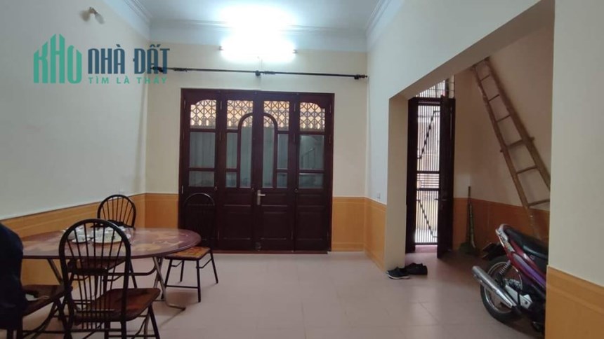 Bán nhà Thái Hà, Đống Đa 55m2 x 4 tầng, sổ đỏ hoa hậu, ô tô đỗ gần, an sinh đỉnh, giá 7.9 tỷ