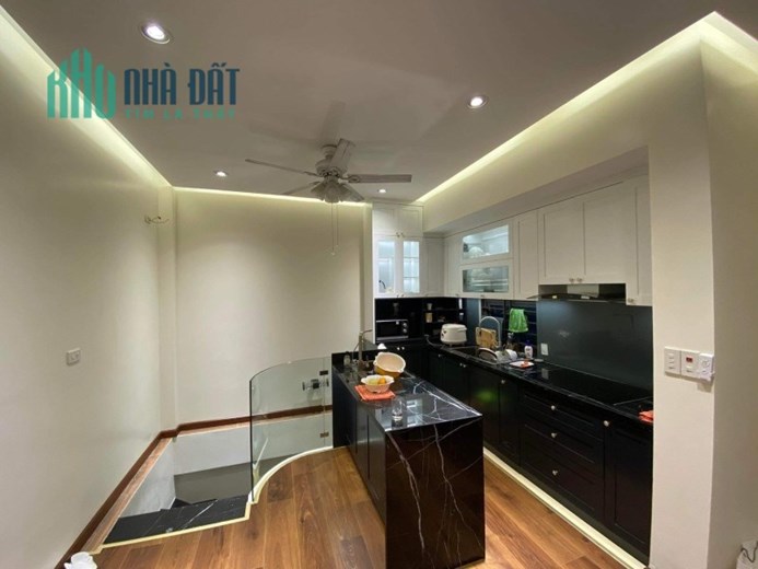 GIẢM SỐC 450tr! bán nhà Nhân Hòa ngay UBND _ hiện đại _ thoáng sáng, DT: 43m2 giá  4.3 tỷ.