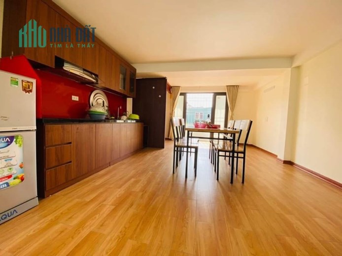Bán Nhà Phố Tân Mai, ô tô đỗ cửa, cách phố 20m, 58m giá 6,2 tỷ