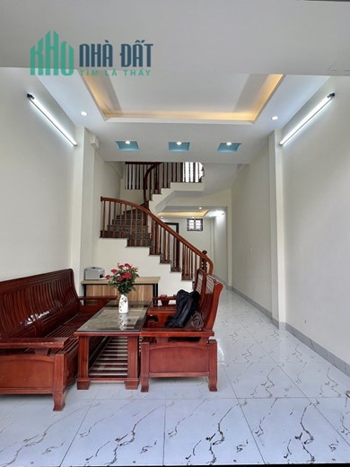 CHÍNH CHỦ BÁN NHÀ MỚI 4 TẦNG. PHÂN LÔ- Ô TÔ ĐỖ CỬA- DT 32/35M.